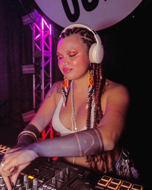 dj-yasmina